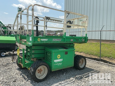 2016 JLG 260MRT 4x4 LPG Ascenseur à ciseaux