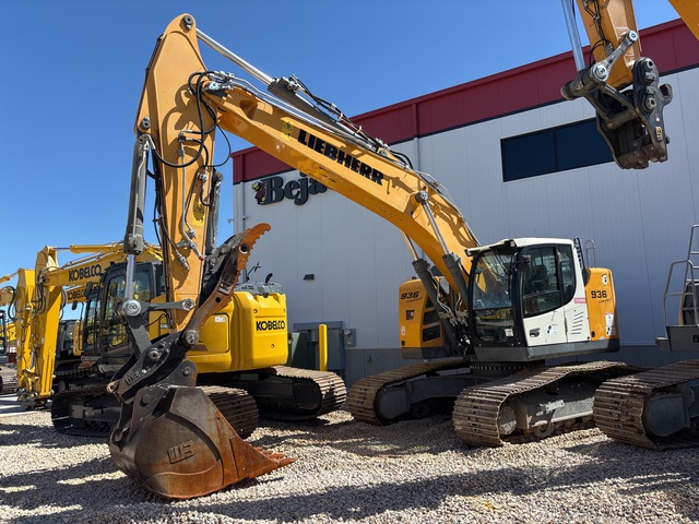 2019 Liebherr R936 Tracked Excavator