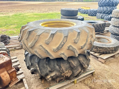 Quantity of (2) Goodyear 18.4-26 4WD Kit for Combine を見 Tires