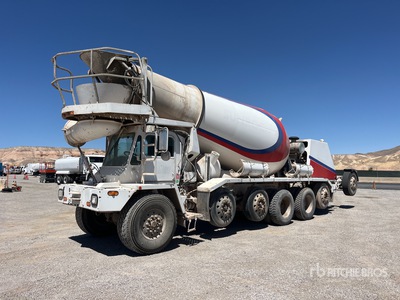 2005 Oshkosh S Series 14x6 Front Discharge Mixer Truck