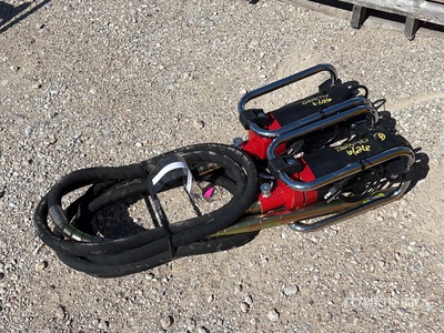 Quantity of (2) Mustang CV3500 Electric Vibrateur à béton (Unused)