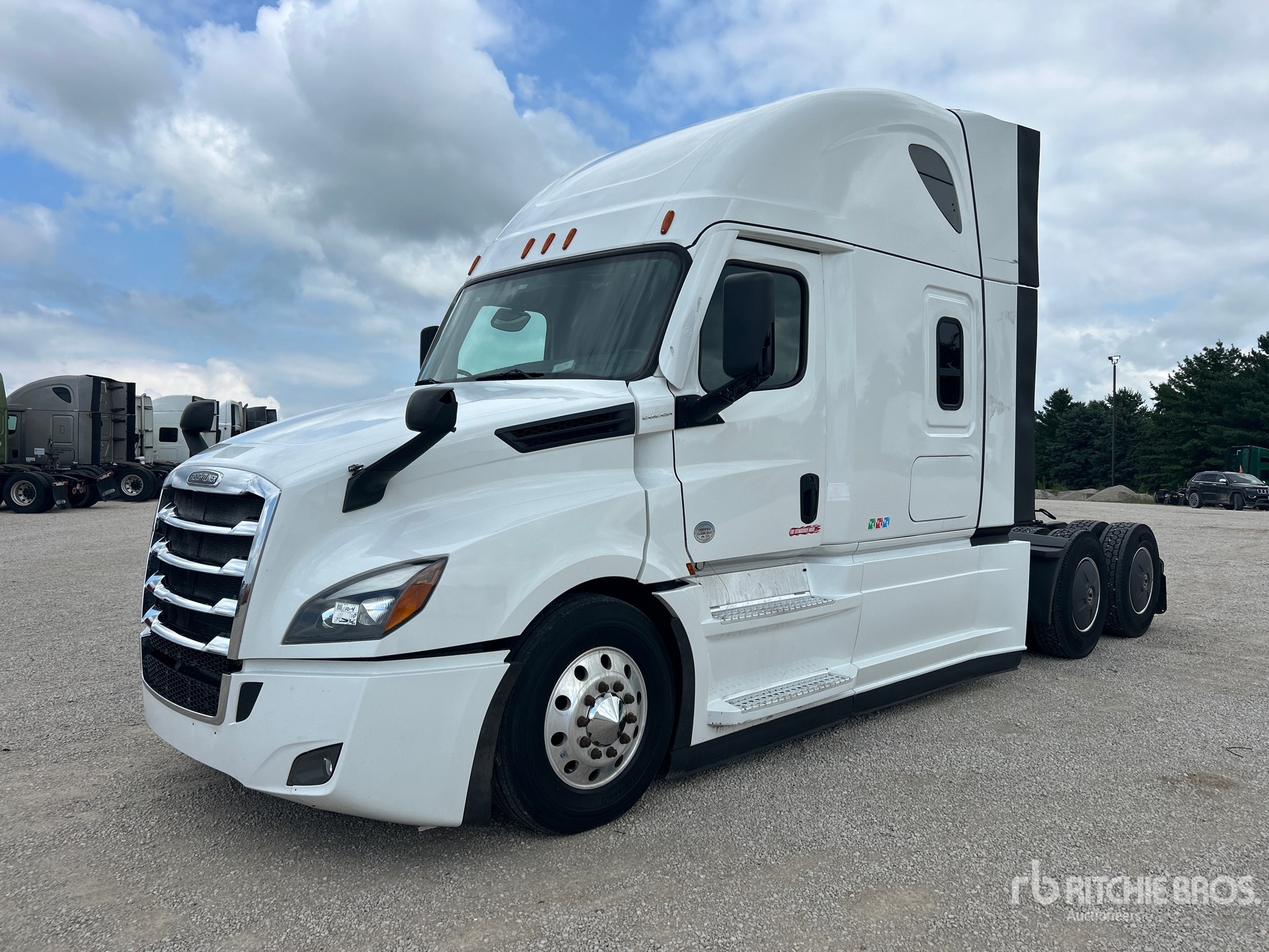 2022 Freightliner Cascadia 126 6x4 T/A Sleeper Truck Tractor