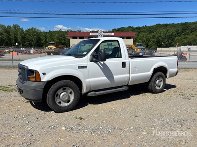 2006 Ford F-350 XL 4x2 Pick Up