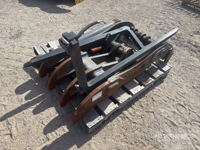Strickland 27 in Excavator Thumb - Fits John Deere 180/210/245G