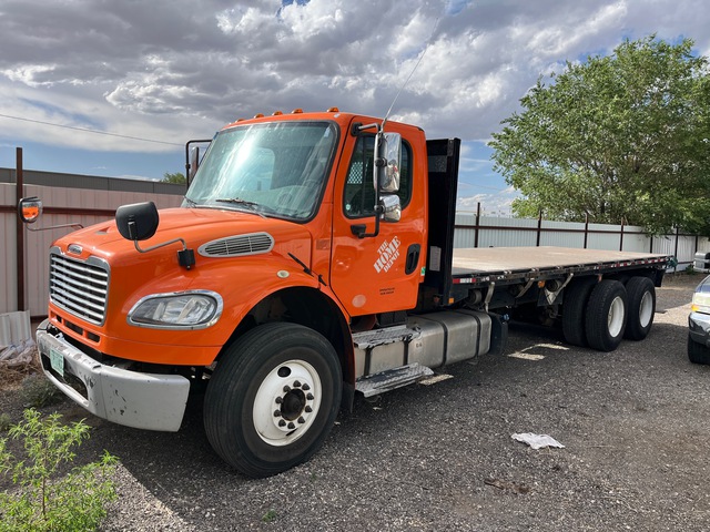 2017 Freightliner M2 106 6x4 Flatbed Truck
