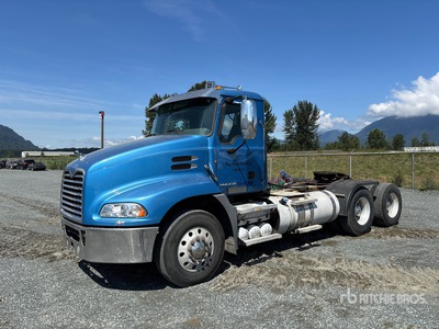 2013 Mack CXU613 6x4 T/A Day Cab Truck Tractor