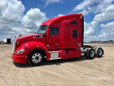 2014 Kenworth T680 6x4 Sleeper Prime Mover
