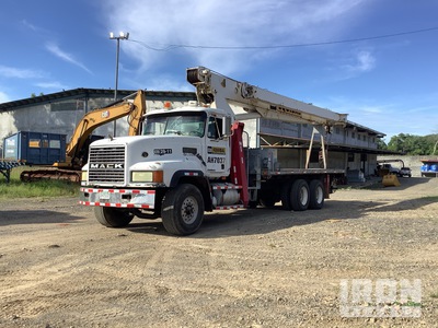 1999 Mack CL713 CAMION GRUA Hydraulic Truck Crane
