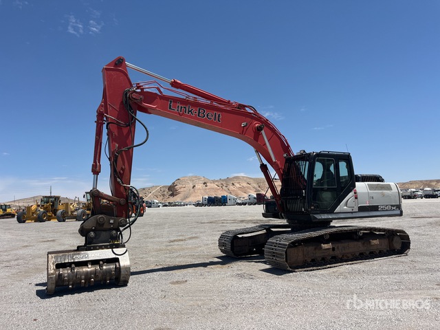 2011 Link-Belt 250X3 Tracked Excavator