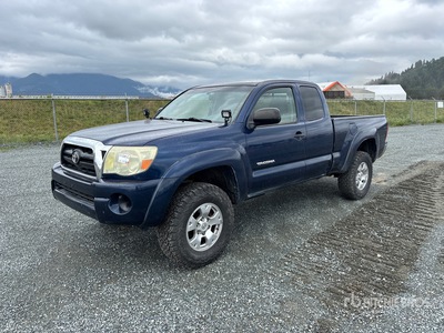 2006 Toyota Tacoma SR5 4x4 Extended Cab Pickup