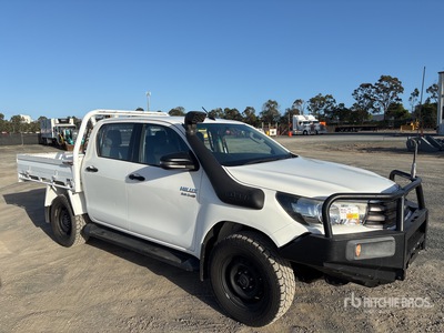 2018 Toyota Hilux SR 4x4 Dual Cab Pickup