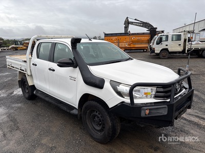 2018 Toyota Hilux SR 4x4 Dual Cab Pickup