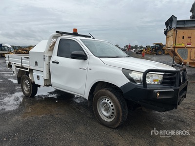 2015 Toyota Hilux 4x4 Pickup