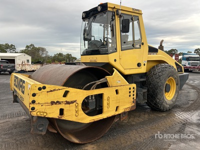 2008 Bomag BW211PD-4 Smooth Drum Compactor