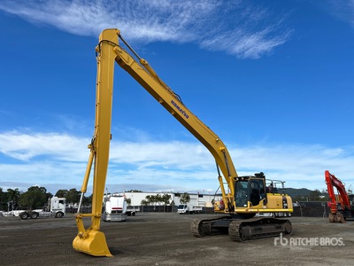 Komatsu PC450LC-8 Long Reach 油圧ショベル