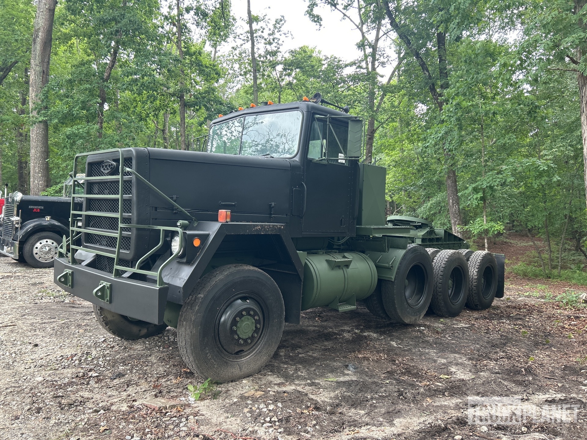 1980 AM General M920 8x6 Winch Truck