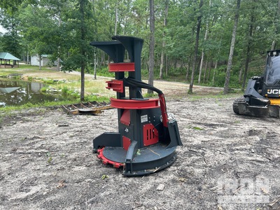 Quantity of (1) 2025 Handy Feller 20 in Skid Steer Feller Buncher - Fits Compact Track Loader (Unused)
