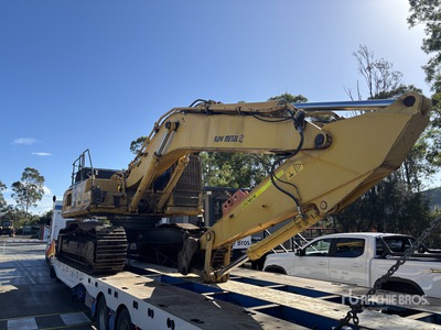Komatsu PC450LC-8 حفارة بجنزير