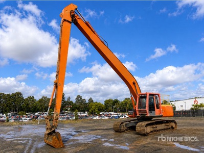 Hitachi ZX270LC Long Reach Excavatrice sur chenilles