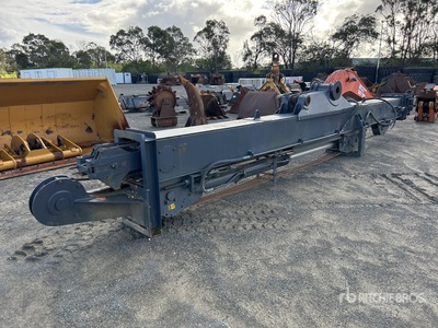 Telescopic Clamshell Bucket & Boom - Fits Hitachi ZX270