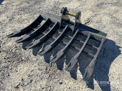 2026 Warrior 1000 mm Q/C Rastrillo para excavadora - Fits 5 - 6 Ton (Unused)