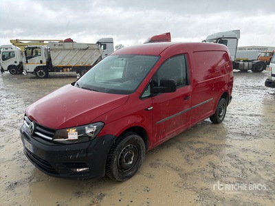 Volkswagen Caddy شاحنة فان
