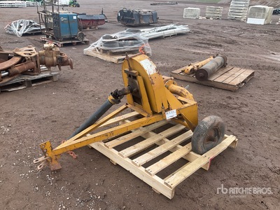 Monarch NPT03M9540 Trailer-Mounted Water Pump