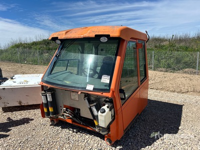 Doosan DA40 7 ft 2 in Cabina