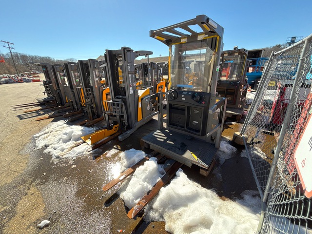 2018 Jungheinrich EKS314 3000 lb Order Picker 2018 Jungheinrich EKS314 3000 lb Order Picker