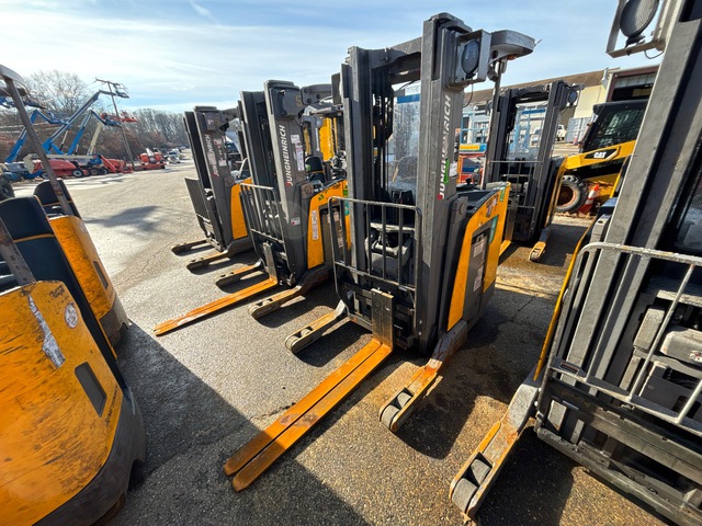 2018 Jungheinrich ETR230A 3000 lb Electric Forklift 2018 Jungheinrich ETR230A 3000 lb Electric Forklift