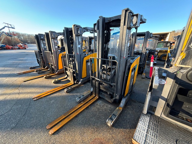 2018 Jungheinrich ETR230A 3000 lb Electric Forklift 2018 Jungheinrich ETR230A 3000 lb Electric Forklift
