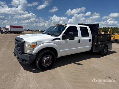 2016 Ford F-350 XL 4x2 Crew Cab Flatbed Truck