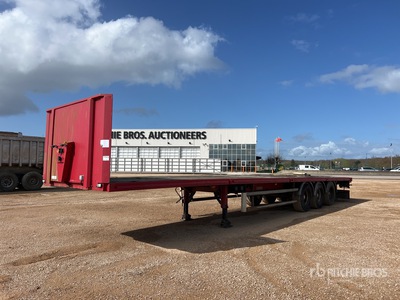 2005 Coder Tri/A Semi-Remorque Plateau 3 Essieux Flatbed Trailer