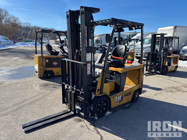 2021 Cat EC25EN2 4100 lb Electric Forklift