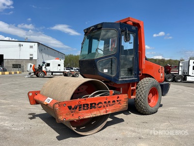 2002 Vibromax W605D Smooth Drum Compactor
