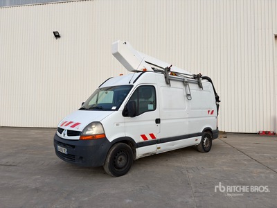2008 France Elevateur 111F 11 m on 2008 Renault Master Vehicule Utilitaire Avec Panier Nacelle Van Mounted Aerial Lift