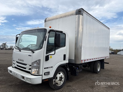 2020 Isuzu NRR 4x2 Van Truck