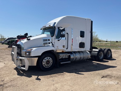 2020 Mack 6x4 Sleeper Truck Tractor