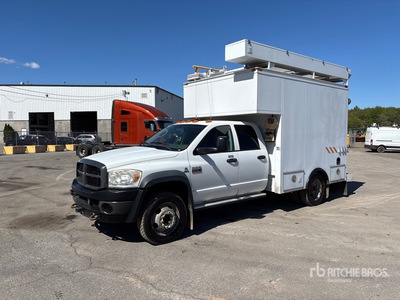 2009 Dodge Ram 5500 4x4 Crew Cab شاحنة متعددة الاغراض