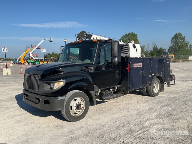 2014 International TerraStar 4x2 Service Truck