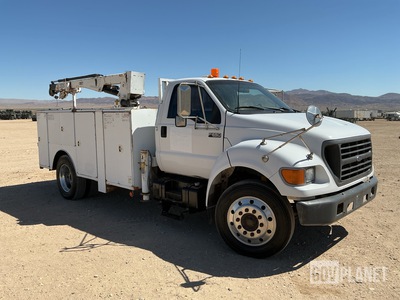 2001 Ford Service Truck