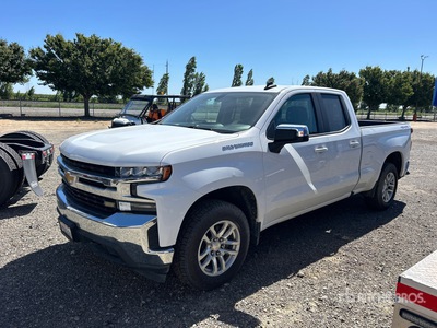 2019 Chevrolet Silverado 1500 4x4 Extended Cab Pickup