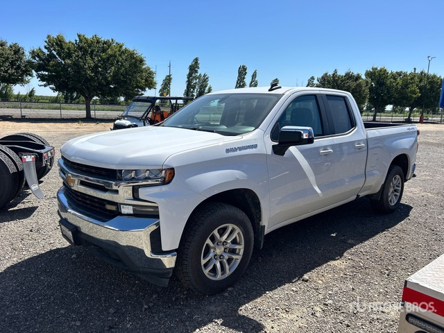 2019 Chevrolet Silverado 1500 4x4 Extended Cab Pickup