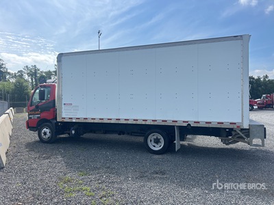 Hino 4x2 Autocarro furgonato