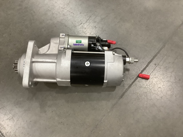 (6) Cummins 5284106 Starters