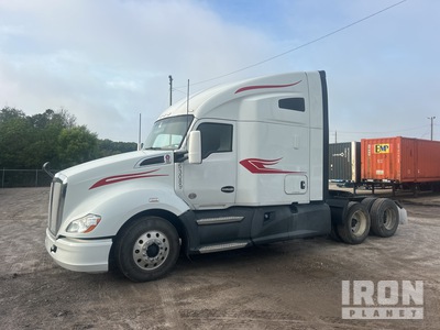 2020 Kenworth T680 6x4 Sleeper Prime Mover