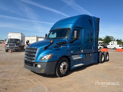 2019 Freightliner Cascadia 126 6x4 Sleeper Truck Tractor