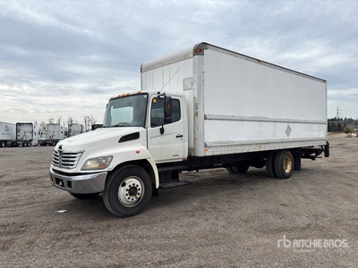 2007 Hino 268 4x2 Van Truck