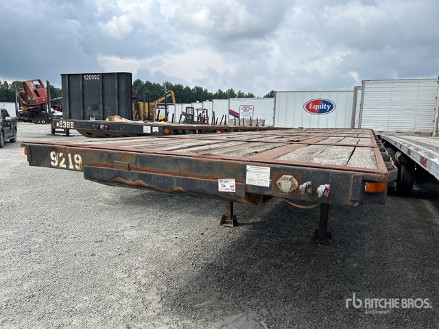 1987 Utility 48 ft T/A Flatbed Trailer
