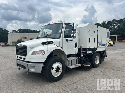2021 Schwarze M6SE on 2021 Freightliner M6 Sweeper Truck